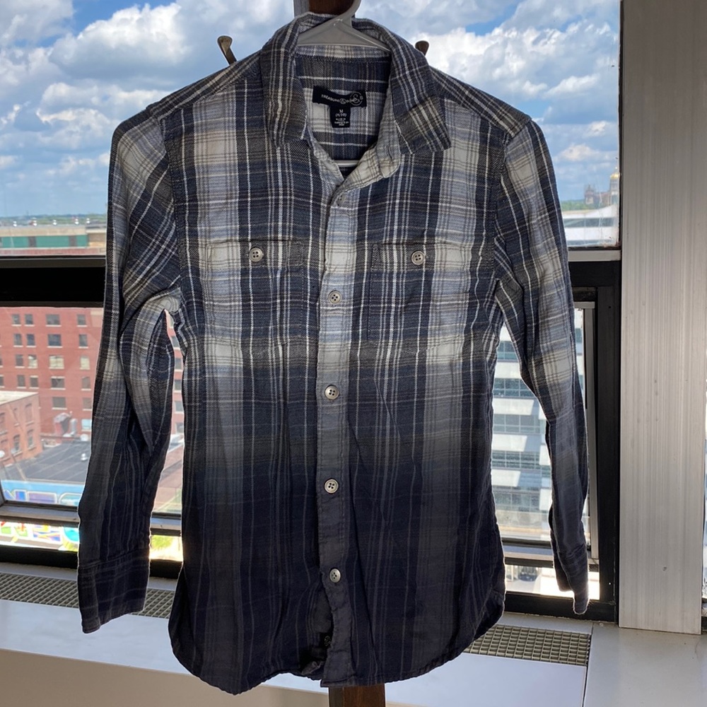 Treasure and bond kids long sleeve button down size 8/10 M